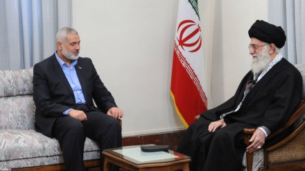 Lideri i Revolucionit Islamik në takimin me Ismail Hanieh: Ardhja e brezit të ri të besimtarëve në Palestinë në skenën e rezistencës paralajmëron një të ardhme të ndritur