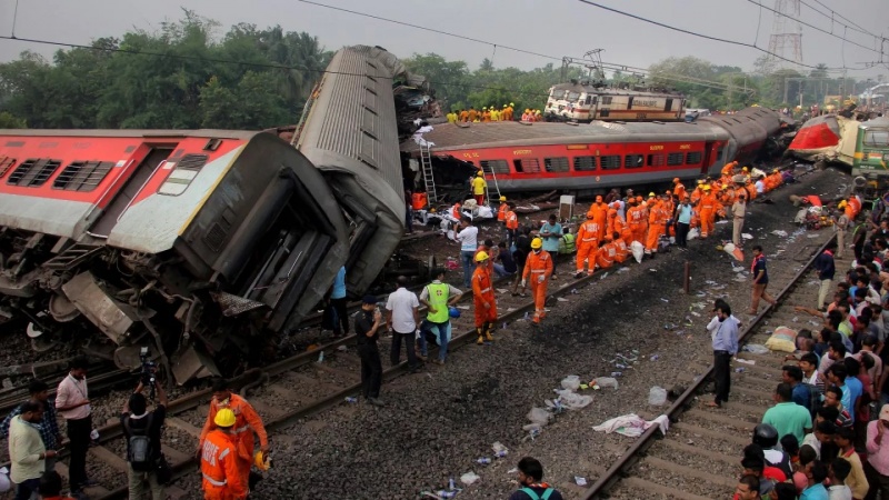 תאונת הרכבות בהודו: טעות במערכת האיתות האלקטרוני