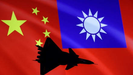 中国10架次共机逾越台湾海峡中线