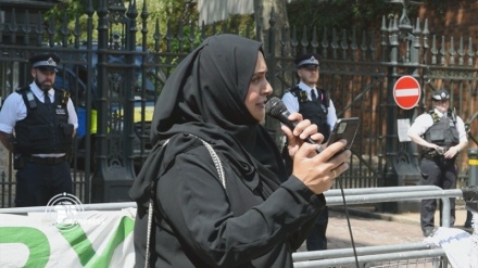 Londondaky Sionist režimiň ilçihanasynyň öňünde Palestina goldaw gygyryşy