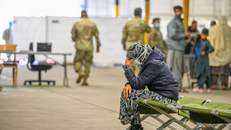 Afghanische Flüchtlinge sitzen in „gefängnisähnlichen“ Lagern auf griechischen Inseln fest