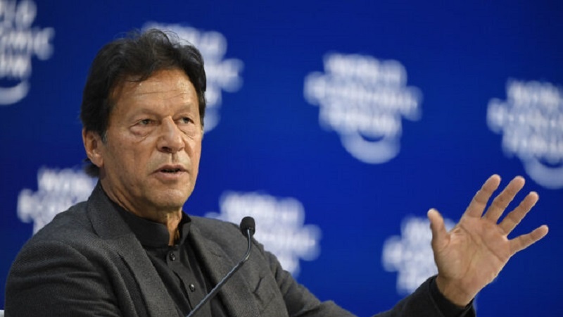 Pakistan: l’ex premier denunciato in un’inchiesta per omicidio