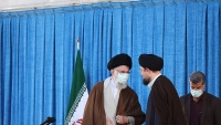 イラン・イスラム革命の指導者ホメイニー師の逝去34周年に行われた記念式典