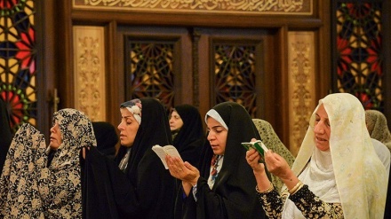 (FOTO) Preghiere collettive dell'Eid al-Adha in Iran - 3
