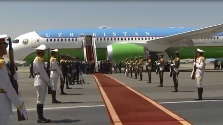 Kunjungan Presiden Uzbekistan ke Iran