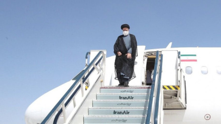 הנשיא ראיסי פתח בסיור במחוז קרמן