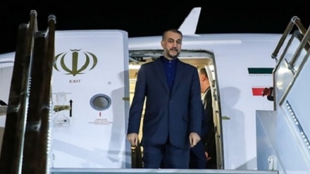 ईरानी विदेश मंत्री पहुंचे क़तर, ओमान का भी दौरा करेंगे अब्दुल्लाहियान