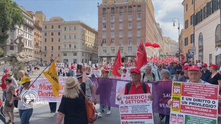 Ekonomi Memburuk, Warga Italia Protes Dukungan Pemerintah terhadap Ukraina