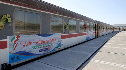 伊朗轨道交通首次相连欧洲