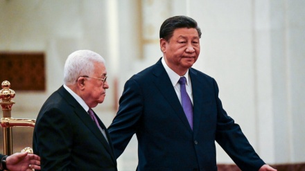 Incontro tra il presidente cinese e Mahmoud Abbas