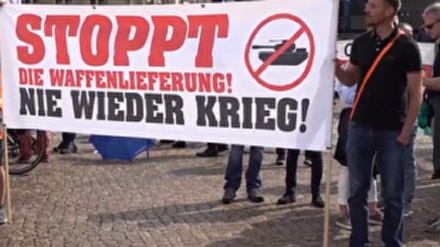 Germania, nuova marcia contro esercitazioni della Nato