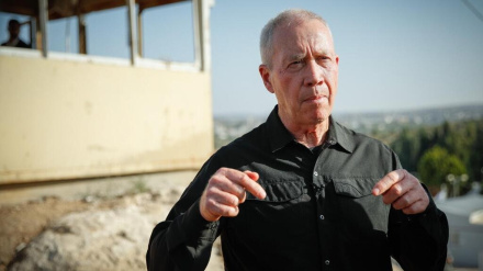 גלנט וברקת תוקפים את האיומים בסרבנות