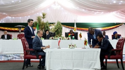 Iran-Zimbabwe: Firma di 12 documenti di cooperazione bilaterale