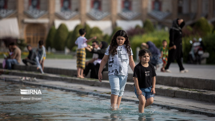 (FOTO) Iran, la piazza Naghsh Jahan a Isfahan - 1