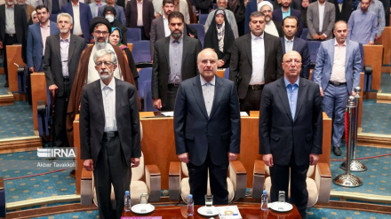 Калибаф: Инвестиции в научную сферу — насущная потребность Ирана