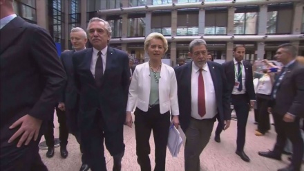  EU leaders come under pressure to change their Ukraine war policy 