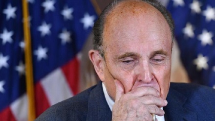Usa, l’ammissione di Rudy Giuliani: nel 2020 diffuse notizie false sulle elezioni