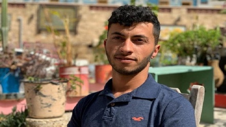 חיילים ישראלים אזקו עיתונאי פלסטיני וכיסו את עיניו למשך שעתיים בשמש