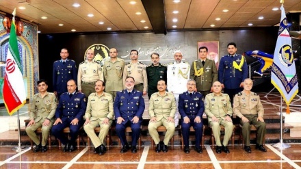 איראן ופקיסטן מדגישות חשיבות שיתוף הפעולה הביטחוני והצבאי ביניהן