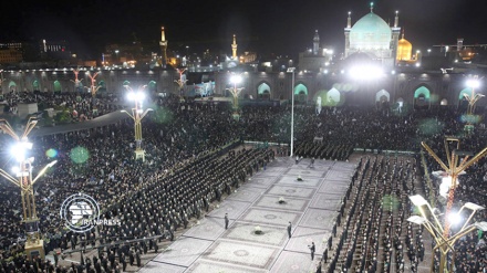 People of Mashhad hold mourning ceremony on Ashura night