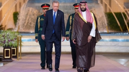 Turchia, Erdogan in visita in Arabia Saudita + FOTO