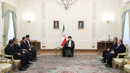 Акцент Ибрагима Раиси на расширении отношений между Ираном и Ливией