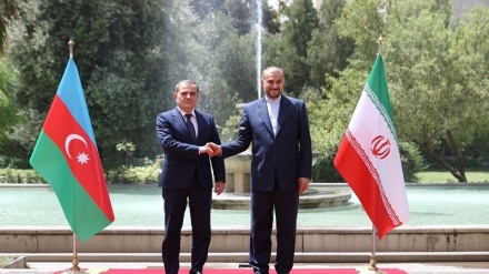 L'Azerbaigian dichiara interesse per uno sviluppo delle relazioni con l'Iran