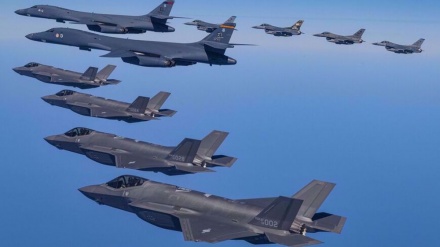 Pyongyang menace d'abattre des avions espions US