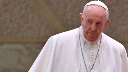 Pope blasts Israel for killing civilians at Gaza church