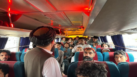 د پاکستان د سند صوبې له زندانونو څخه  ۳۶ افغان بنديان خوشي شول