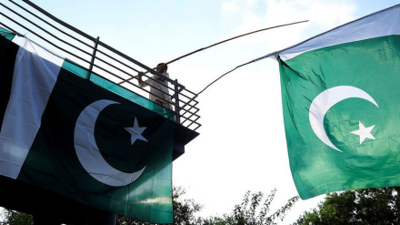 Pakistan İsveç hökumətini tənqid edib
