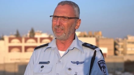 מפקד מחוז תל אביב עמי אשד הודיע על פרישה