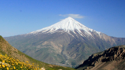 Oggi in Iran e' il giorno dedicato a Damavand + FOTO