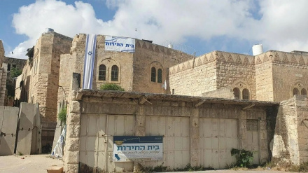 צבא ישראל נמנע מלפנות מתנחלים שהתיישבו בבית של פלסטינים באל חליל