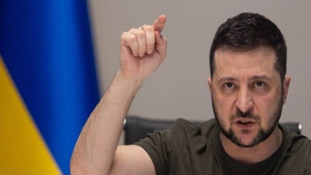 Volodymyr  Zelenskiy'den Batılıların Ukrayna'ya olan ilgisizliğine eleştiri