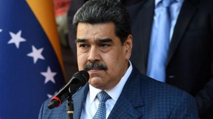 انتقاد مادورو از موضع انفعالی کشورهای غربی در برابر اهانت به قرآن کریم