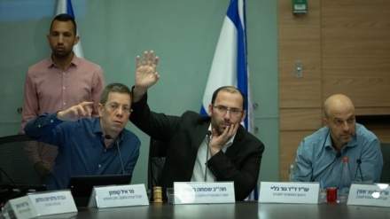 צעקות 