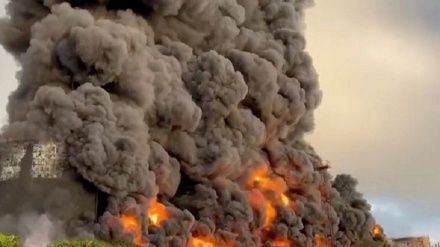  Crimea, vasto incendio dopo esplosione deposito di armi + VIDEO