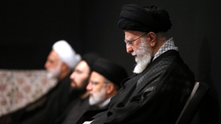 İnqilab rəhbərinin iştiraki ilə 2-ci əzadarlıq gecəsi keçirilib