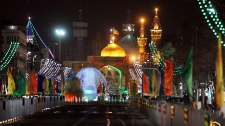 シーア派7代目イマームの生誕日に際し、イラン北東部聖地が歓喜に包まれる