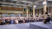 イラン最高指導者、「宗教に基づく政治体制の確立により、覇権主義者が益々イスラムに敵対」