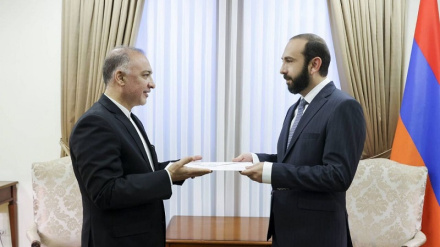 Встреча нового посла Ирана с министром иностранных дел Армении