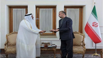 Katar Emiri, cumhurbaşkanı Reisi'yi ülkesine davet etti