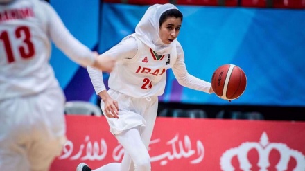 Iranian girls’ basketball team in FIBA U16 Women's Asian Championship Final after defeating Hong Kong