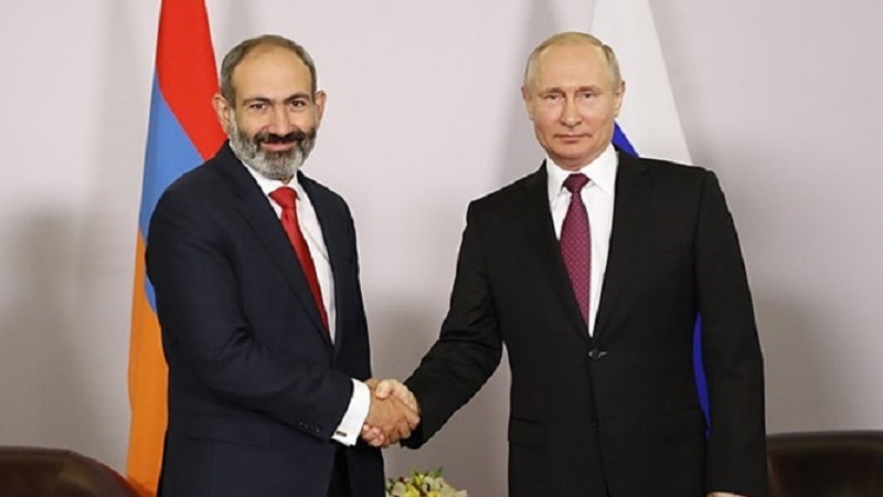 Putin Russiýanyň Ermenistan bilen Azerbaýjan Respublikasynyň arasyndaky soňky parahatçylyga kömek etjekdigini nygtady