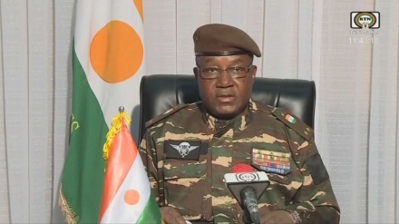 Presidential guard head declared as Niger leader following coup