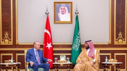 Nënshkruhet marrëveshje mes Riadit dhe Ankarasë në fushën e energjisë dhe mbrojtjes