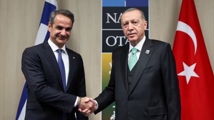 Marrëveshja mes presidentit turk dhe kryeministrit grek për uljen e tensionit në marrëdhënie