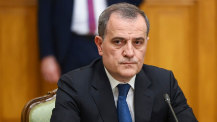 Բաքուն արցախահայերին օգնություն է առաջարկում Աղդամով