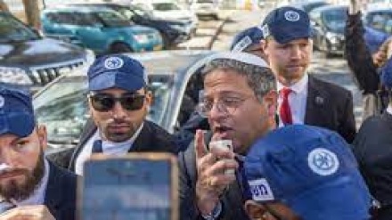 בן גביר הגיע לנווה אילן, עשרות מחו וקראו לו לעזוב את המושב